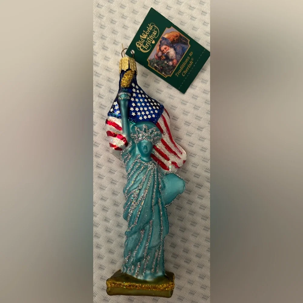Old World Christmas Statue of Liberty Ornament with American Flag Ornament - Picture 1 of 3
